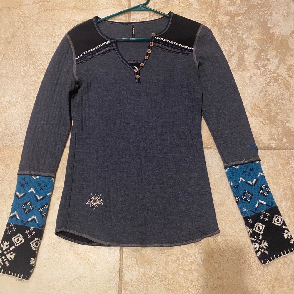 Alp N Rock Henley